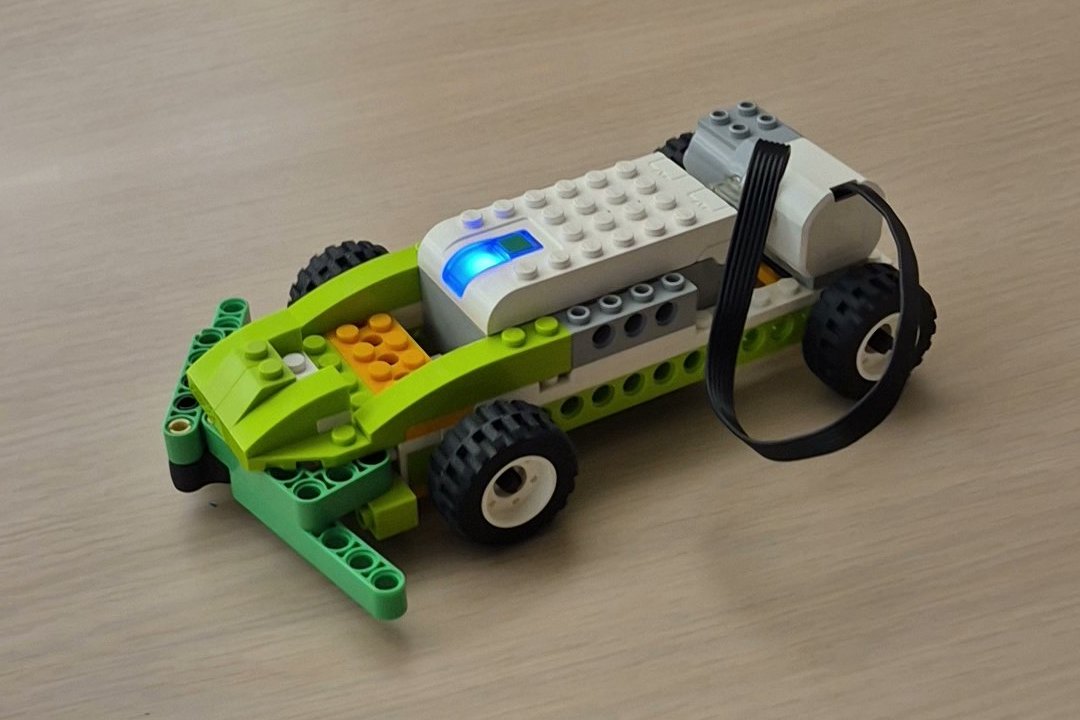 A student-built LEGO Education robotic race car